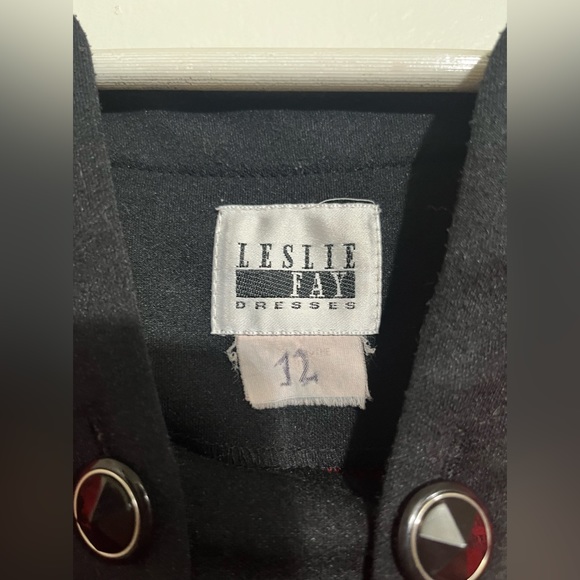 Vintage Plaid Blazer With Unique Design - Picture 3 of 3